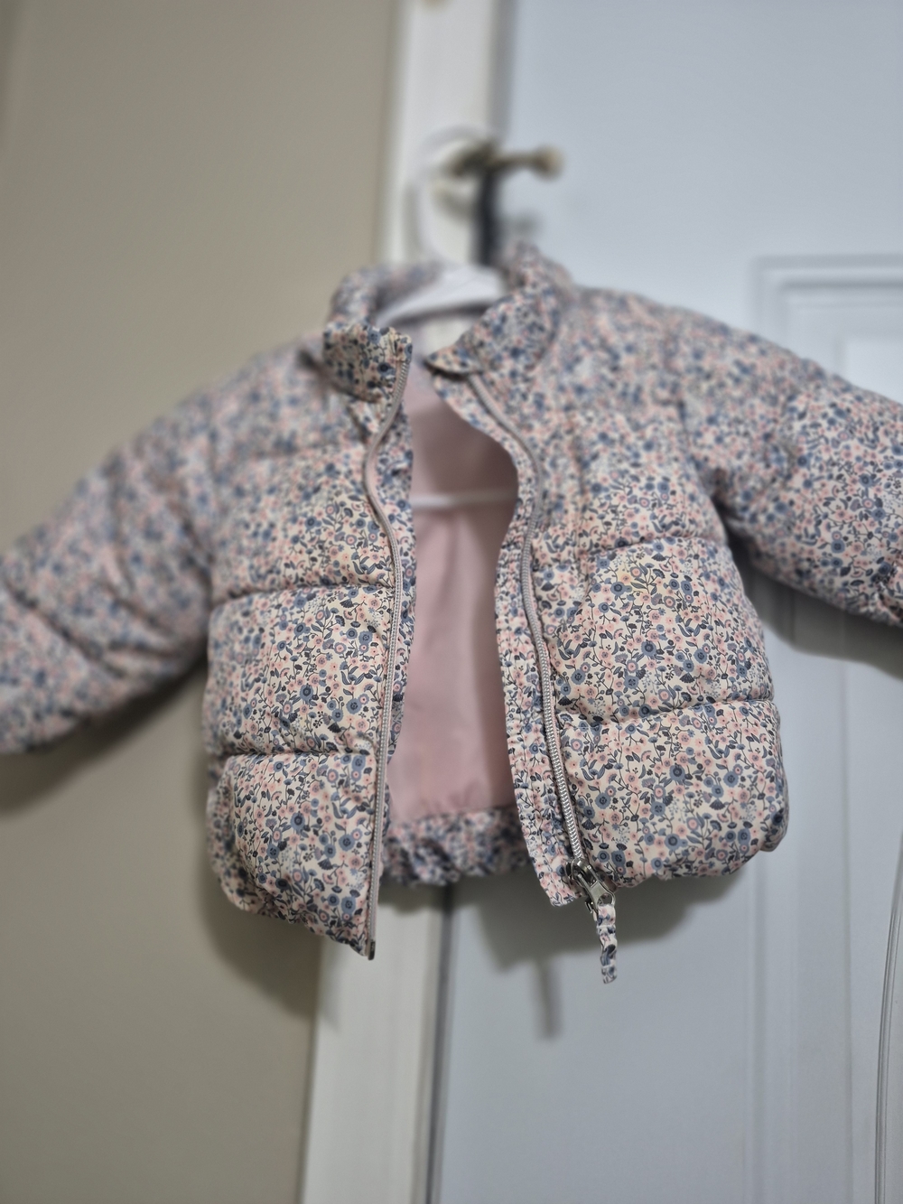 H&M Girls Pink Floral Puffer Jacket